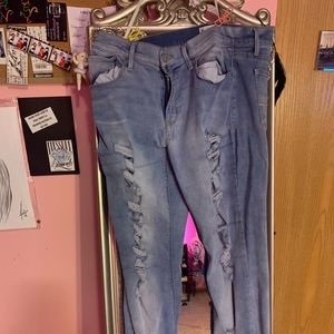 Mudd low rise skinny jeans.